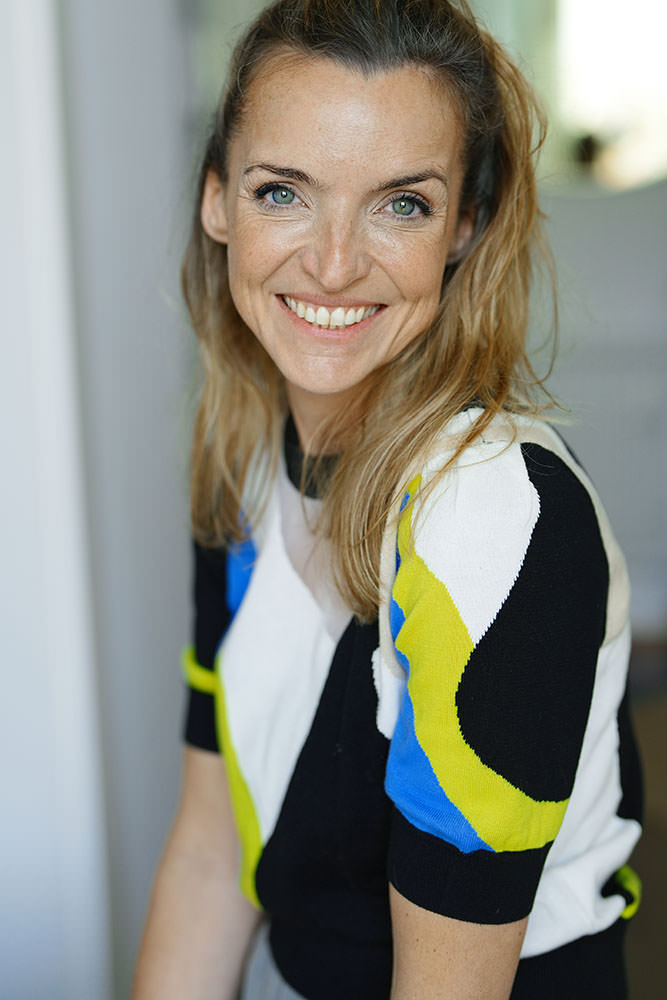 Model: Deborah 111785