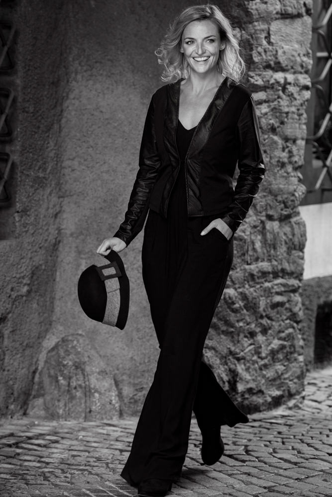 Model: Deborah 46286