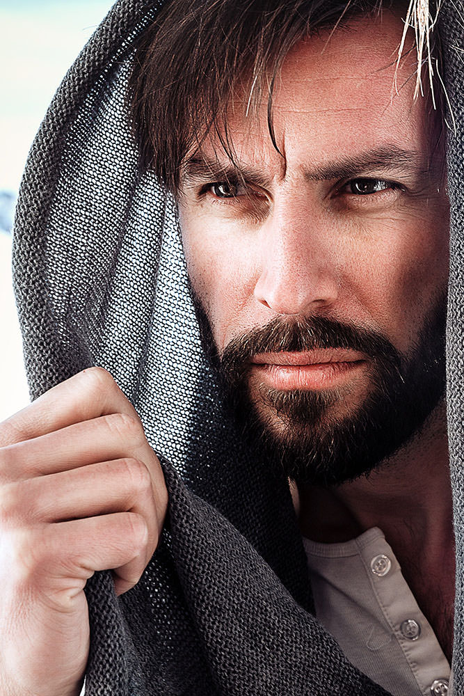 Model: Christian 75334