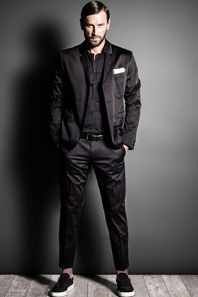 Model: Christian 75335