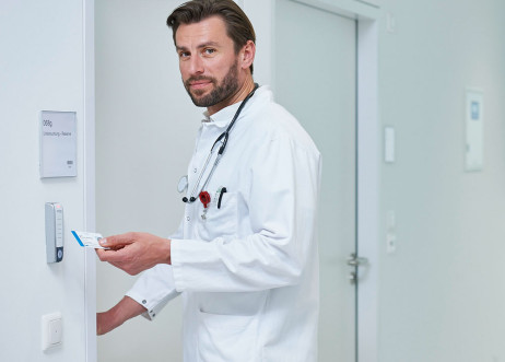 Model: Christian 75344