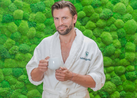 Model: Christian 75347