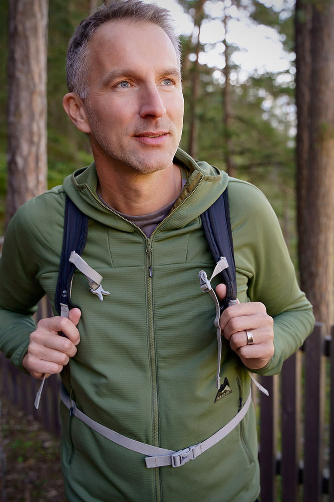 Model: Jochen 100300