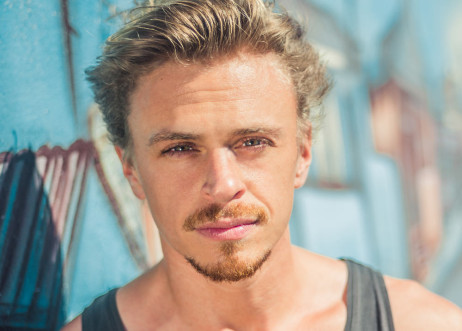 Model: Matthias 47590