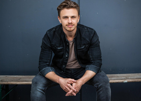 Model: Matthias 61462