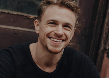 Model: Matthias 68989