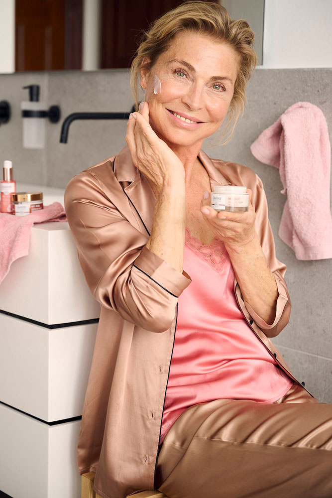 Model: Judith 109916