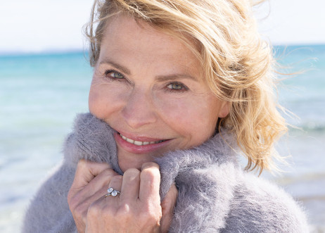 Model: Judith 113412