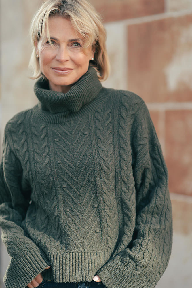 Model: Judith 115942