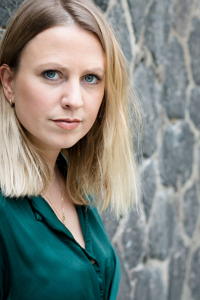 Model: Jeanette 71694