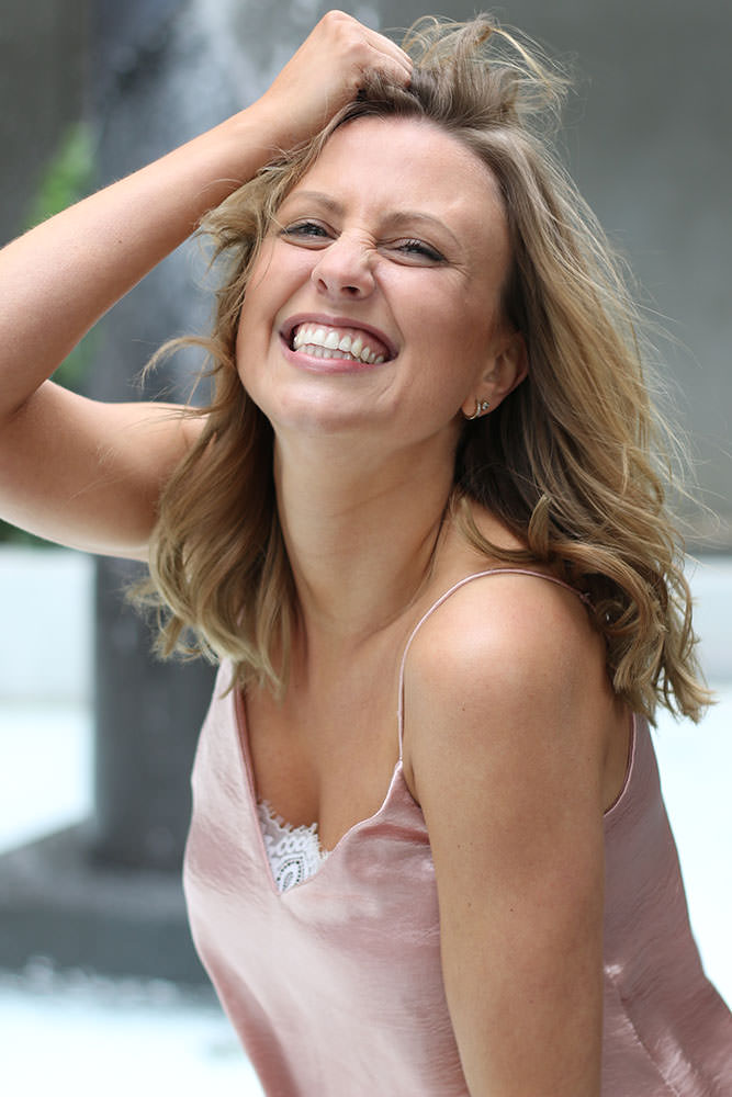 Model: Jeanette 72664