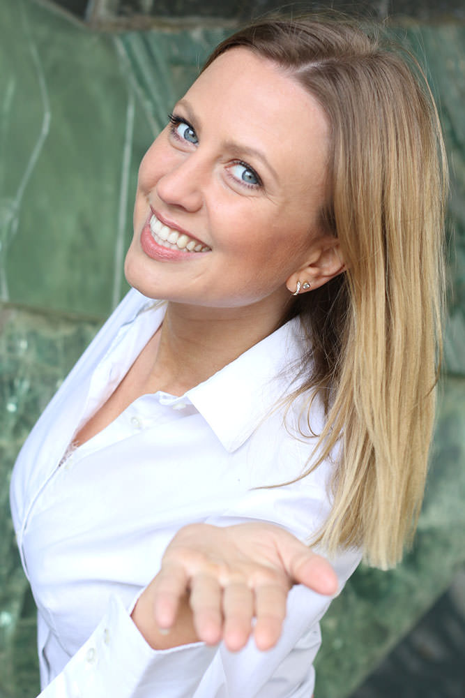 Model: Jeanette 72666