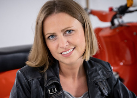 Model: Jeanette 89150