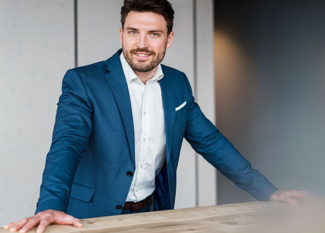 Model: Michael 89375