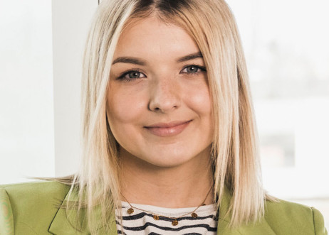 Model: Jennifer 101260