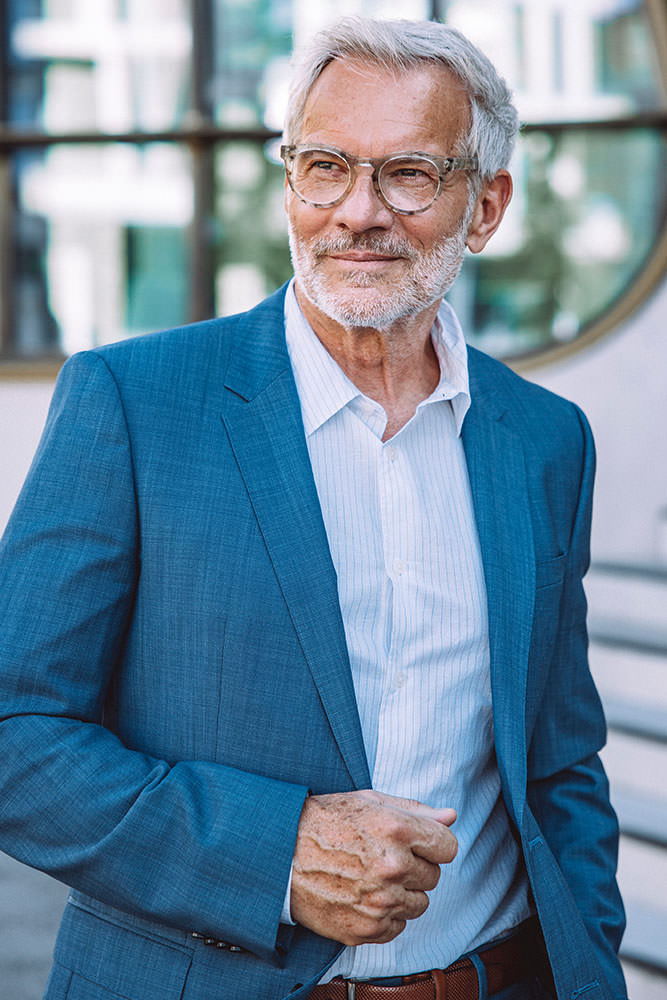 Model: Gerald 103182