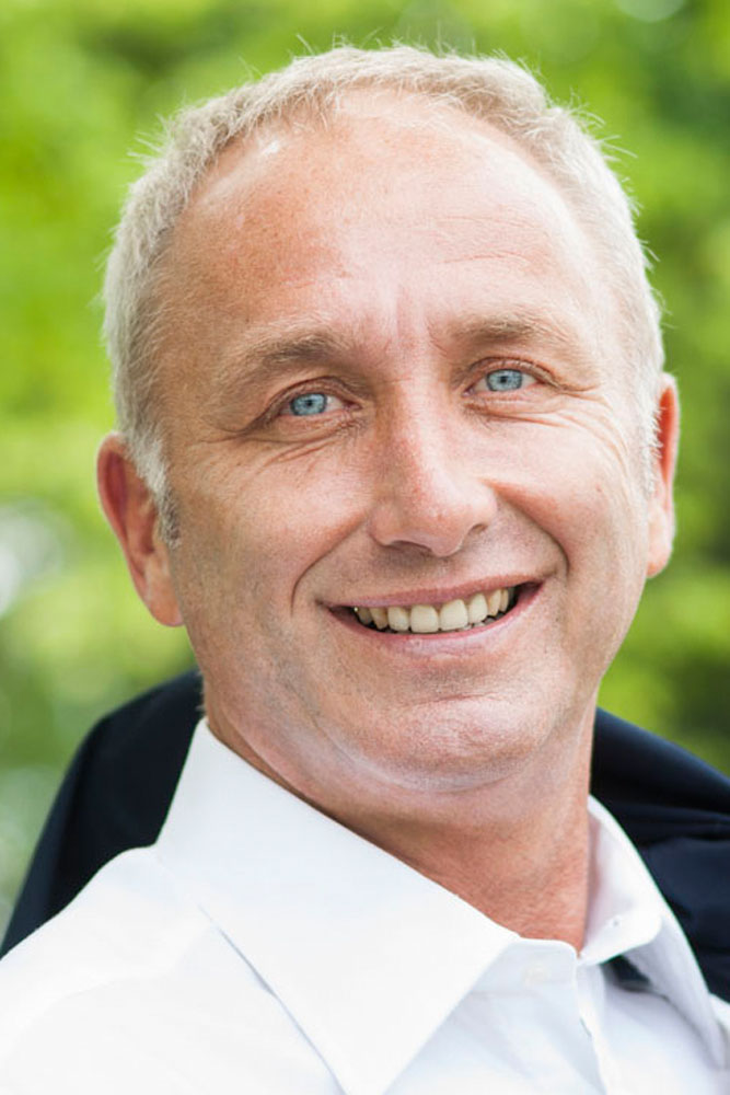 Model: Christian 17316