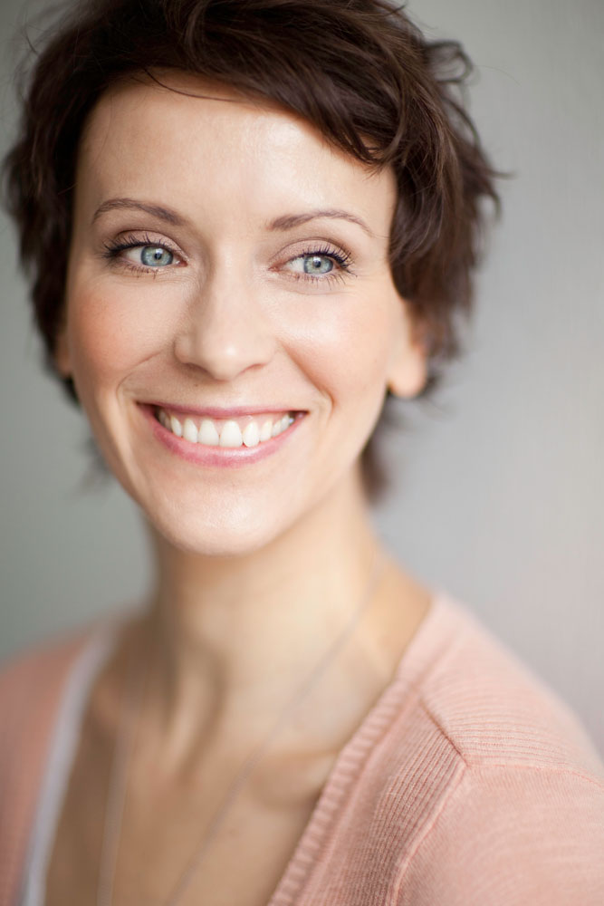 Model: Claudia 17542