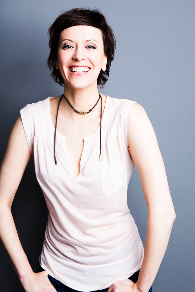 Model: Claudia 17548