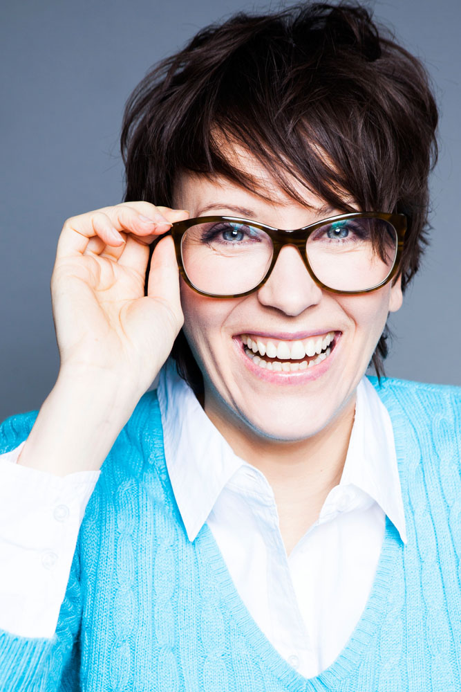 Model: Claudia 17551