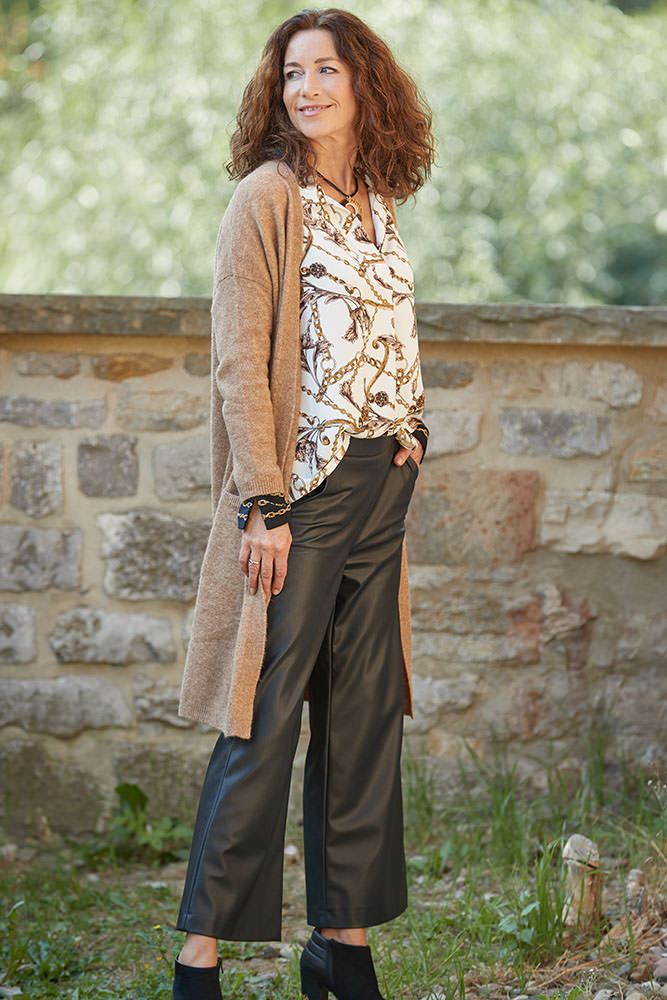 Model: Manuela 75995