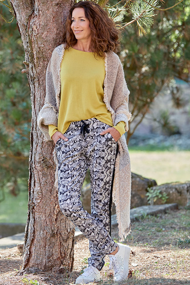 Model: Manuela 75996