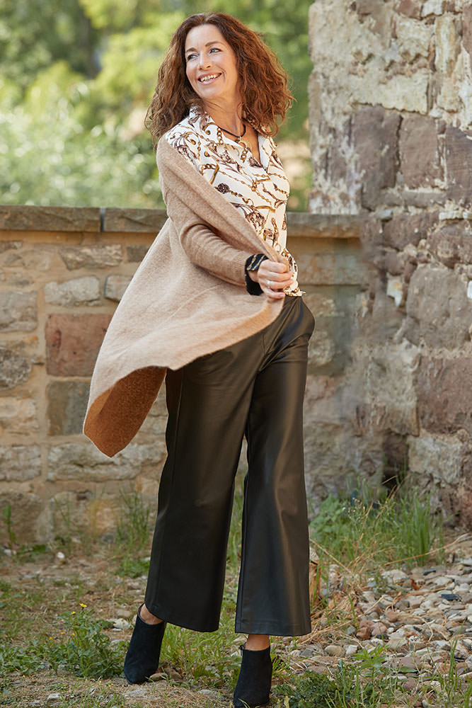 Model: Manuela 76013