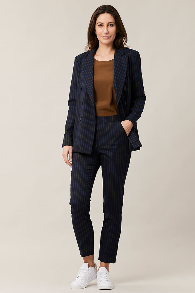 Model: Kristiana 93283