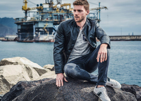 Model: Philipp 54720