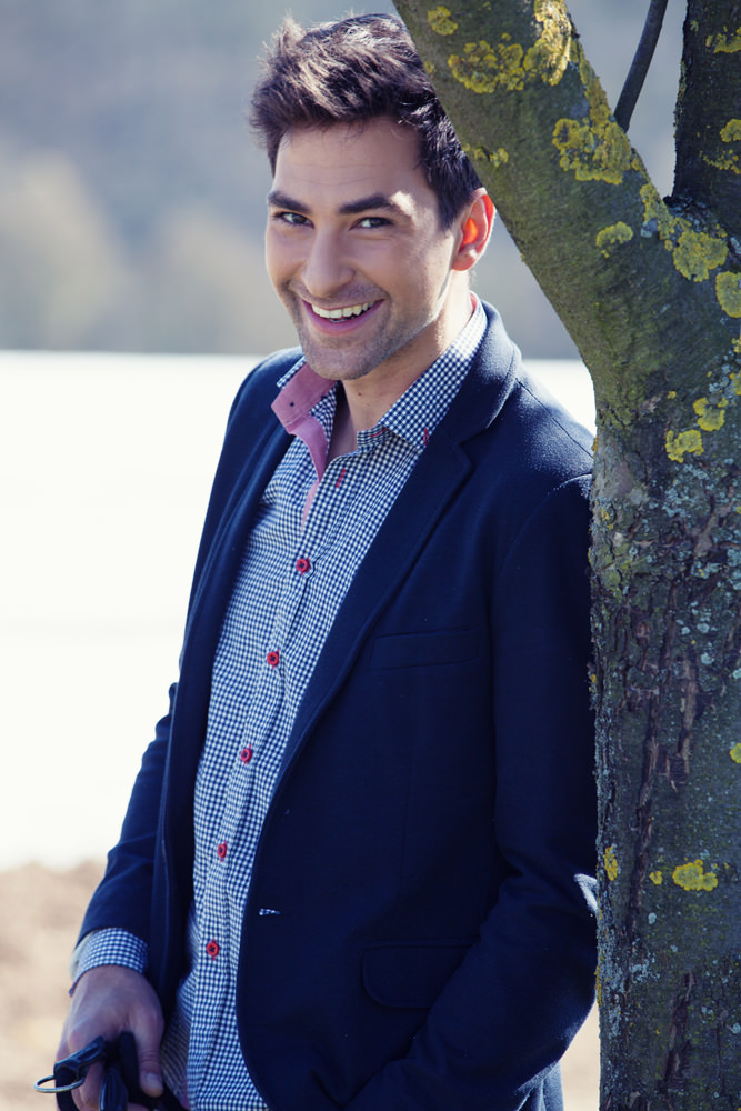 Model: Etienne 23011