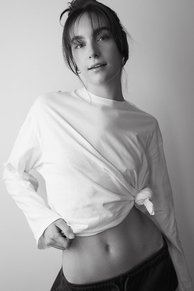 Model: Emely 119440