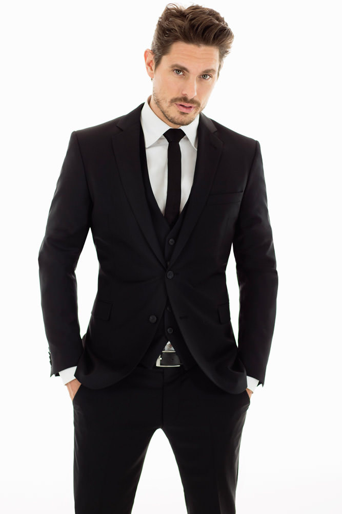 Model: Michael 20023