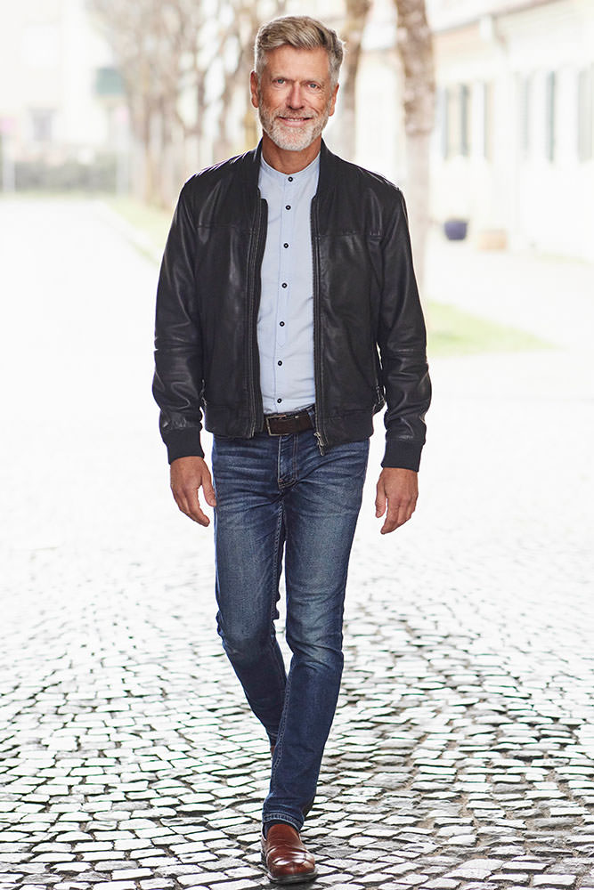 Model: Robert 94666