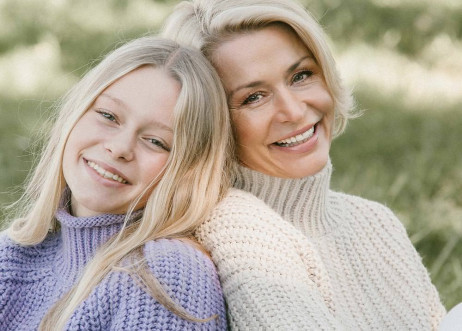 Model: Christine 104111