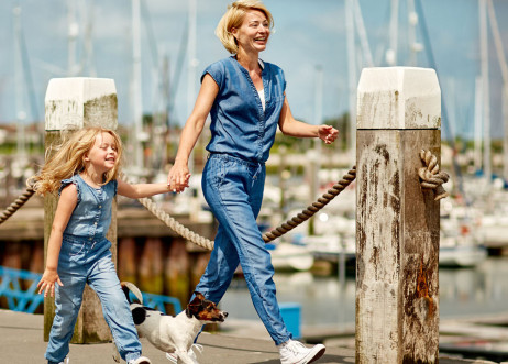 Model: Christine 46450