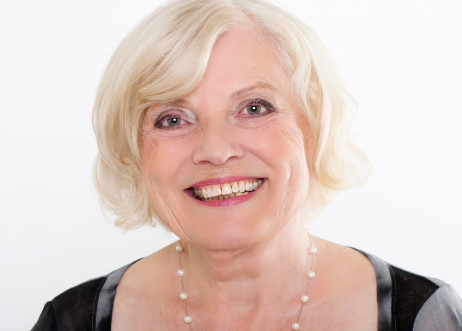 Model: Christine 23908