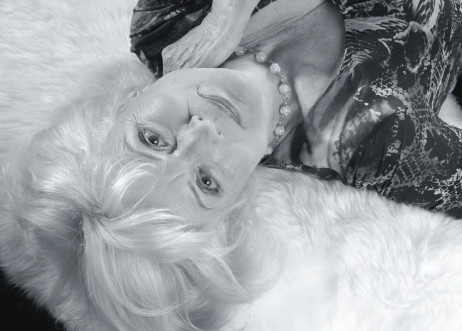 Model: Christine 6250