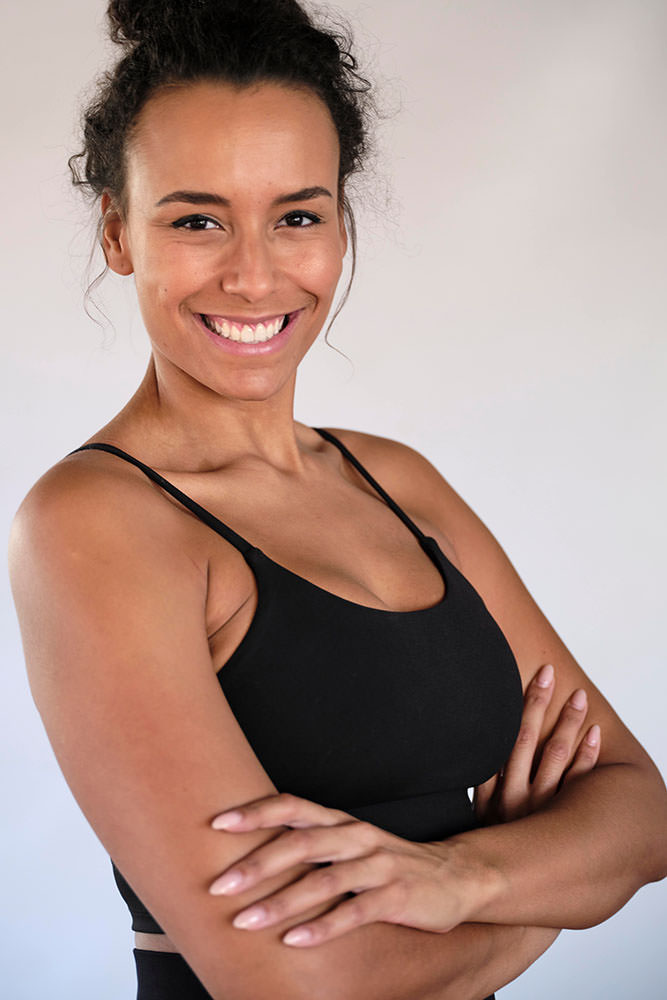 Model: Jennica 93265