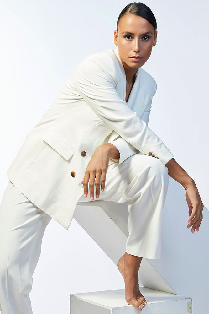 Model: Jennica 106443