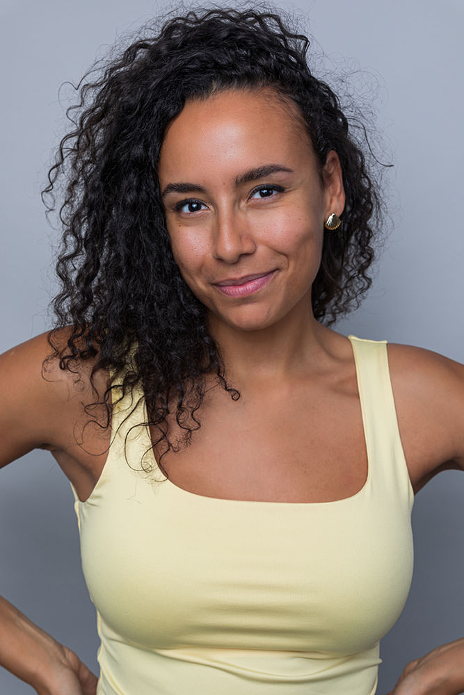 Model: Jennica 115831