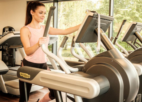 Model: Marisa 102898