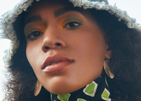 Model: Bernadette 101127