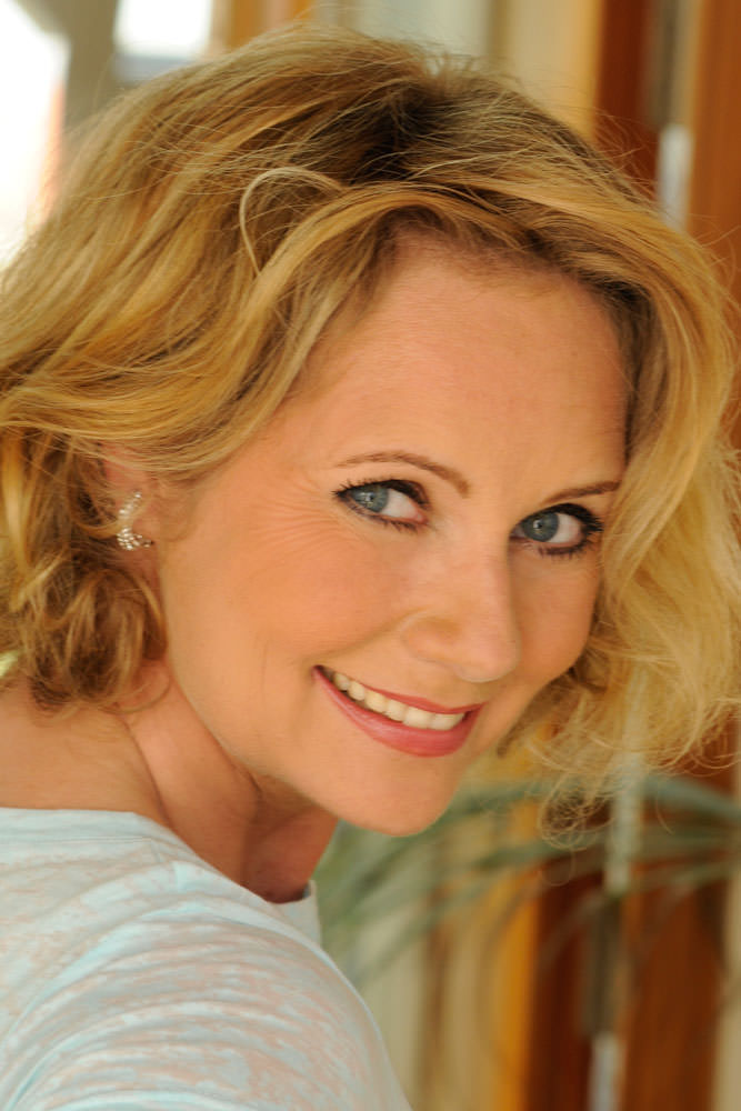 Model: Martina 22278