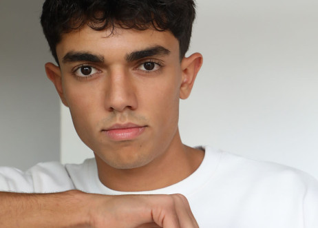 Model: Narayan 117182