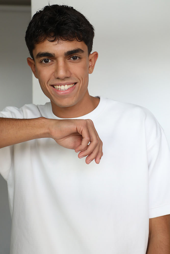 Model: Narayan 117185