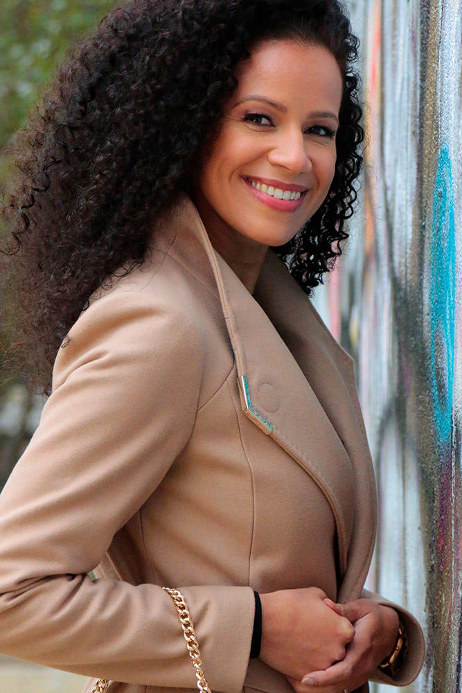 Model: Kathleen 104659