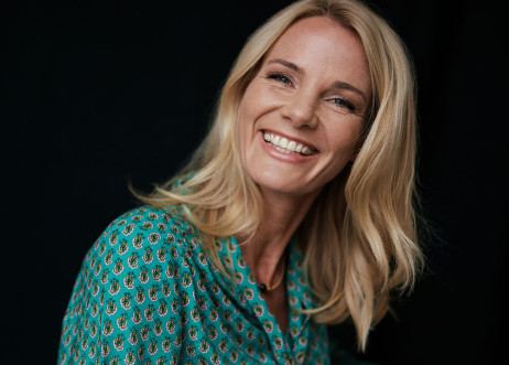 Model: Christiane 79633