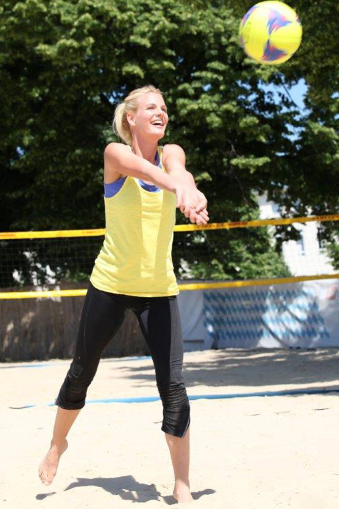 Model: Christiane 22661