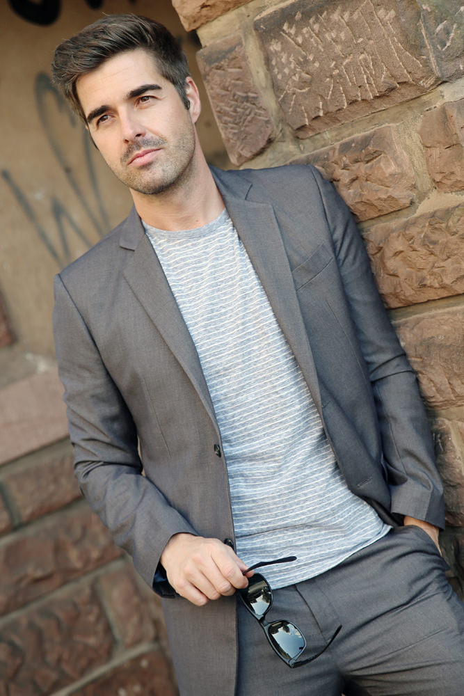 Model: Christian 33831