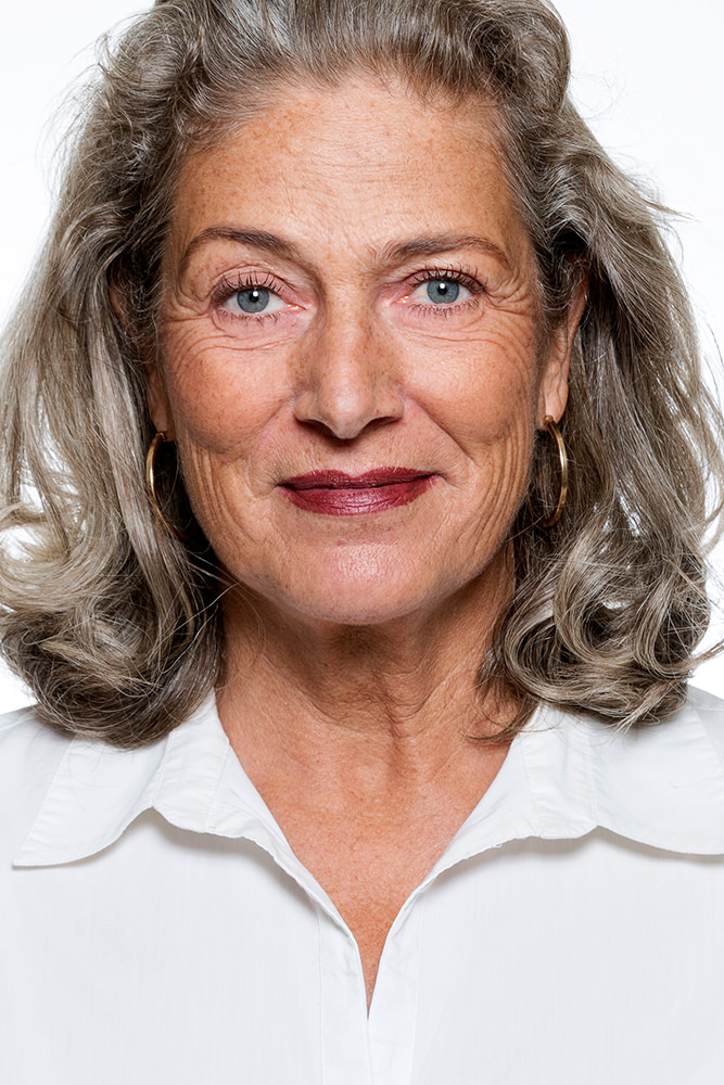 Model: Barbara 57755